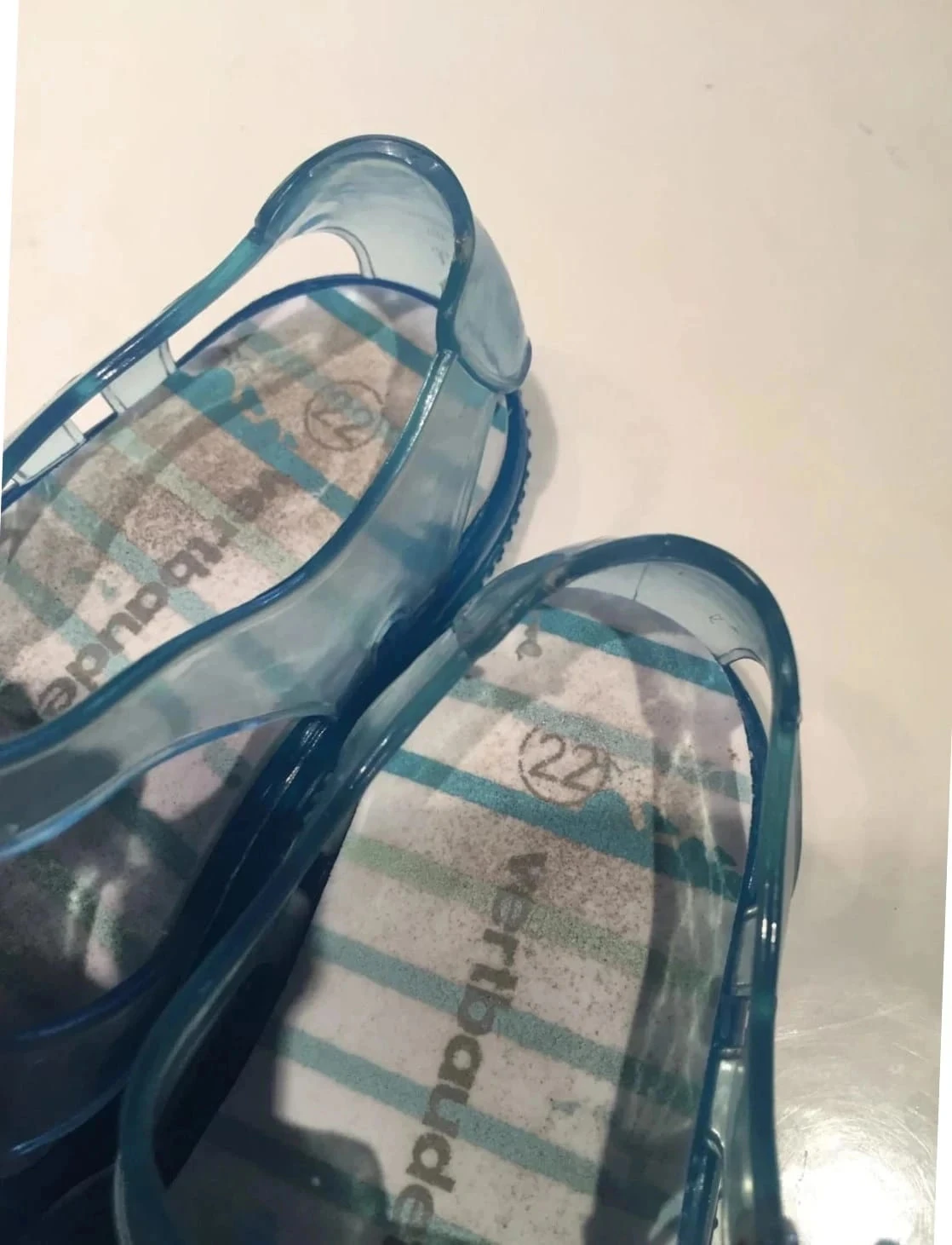 Vertbaudet jellyfish beach sandals size 22 – photo 4